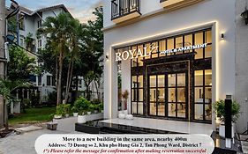 Khách Sạn và Căn Hộ Royal Phú Mỹ Hưng